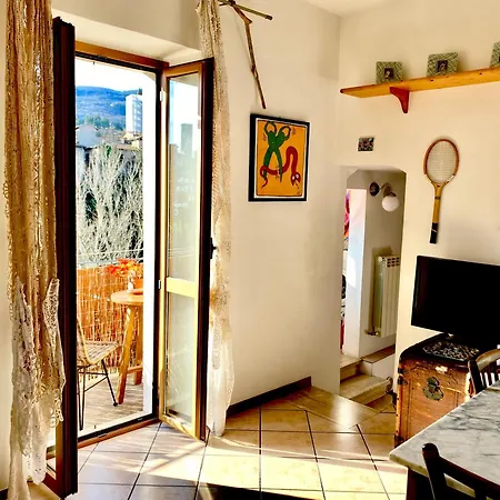 Il Nido Del Picchio Apartment *